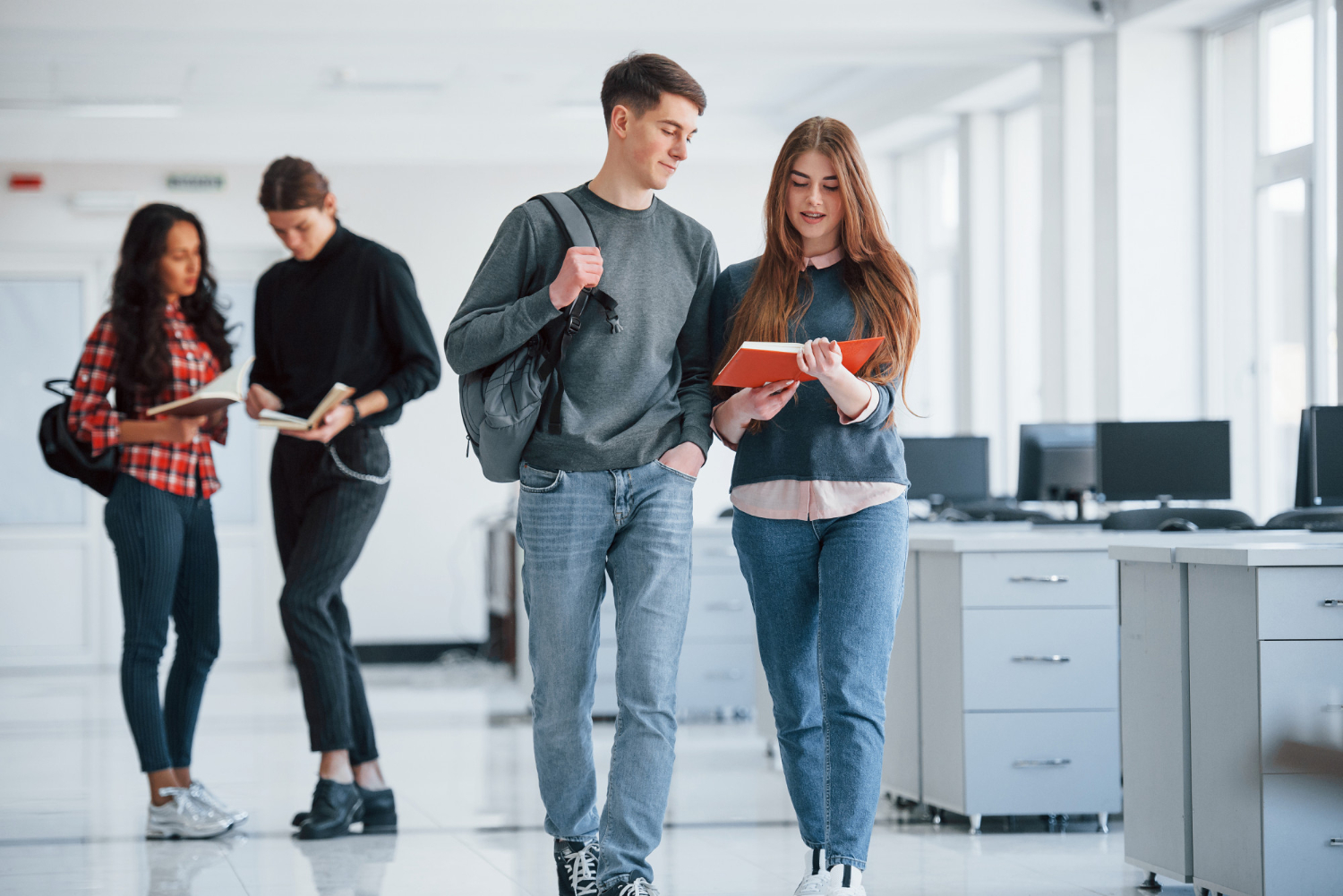 Réseau d'anciens élèves : pourquoi un logiciel alumni et mentors